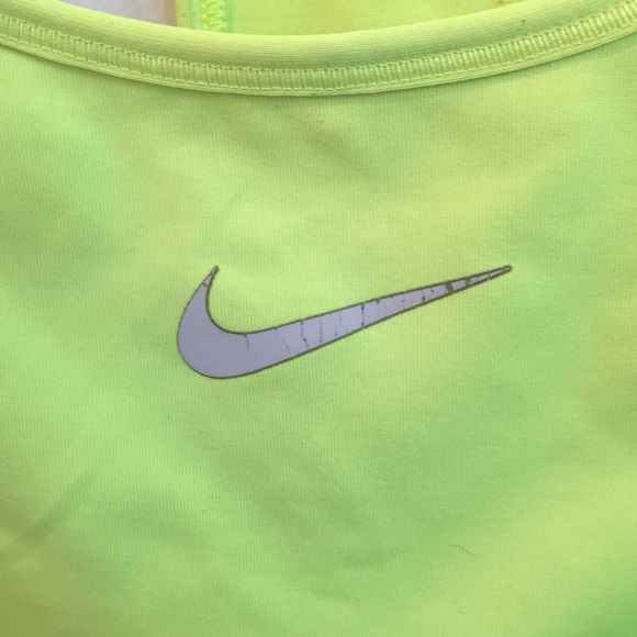 Sports bra - Picture 2 of 2